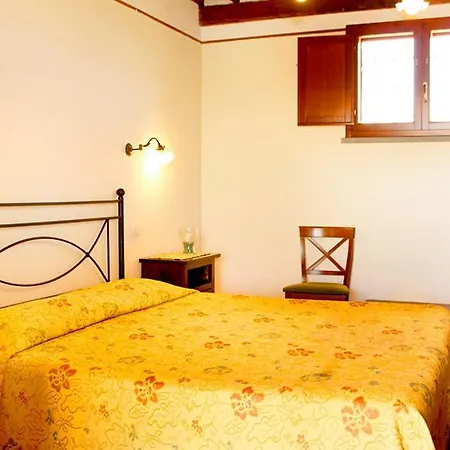 Agriturismo Giuncola&granaiolo Farm stay